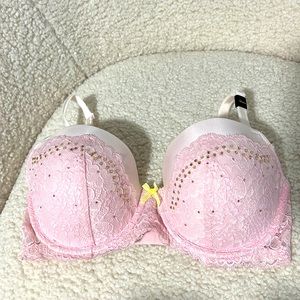 Victoria’s Secret Bra 32DDD(32F